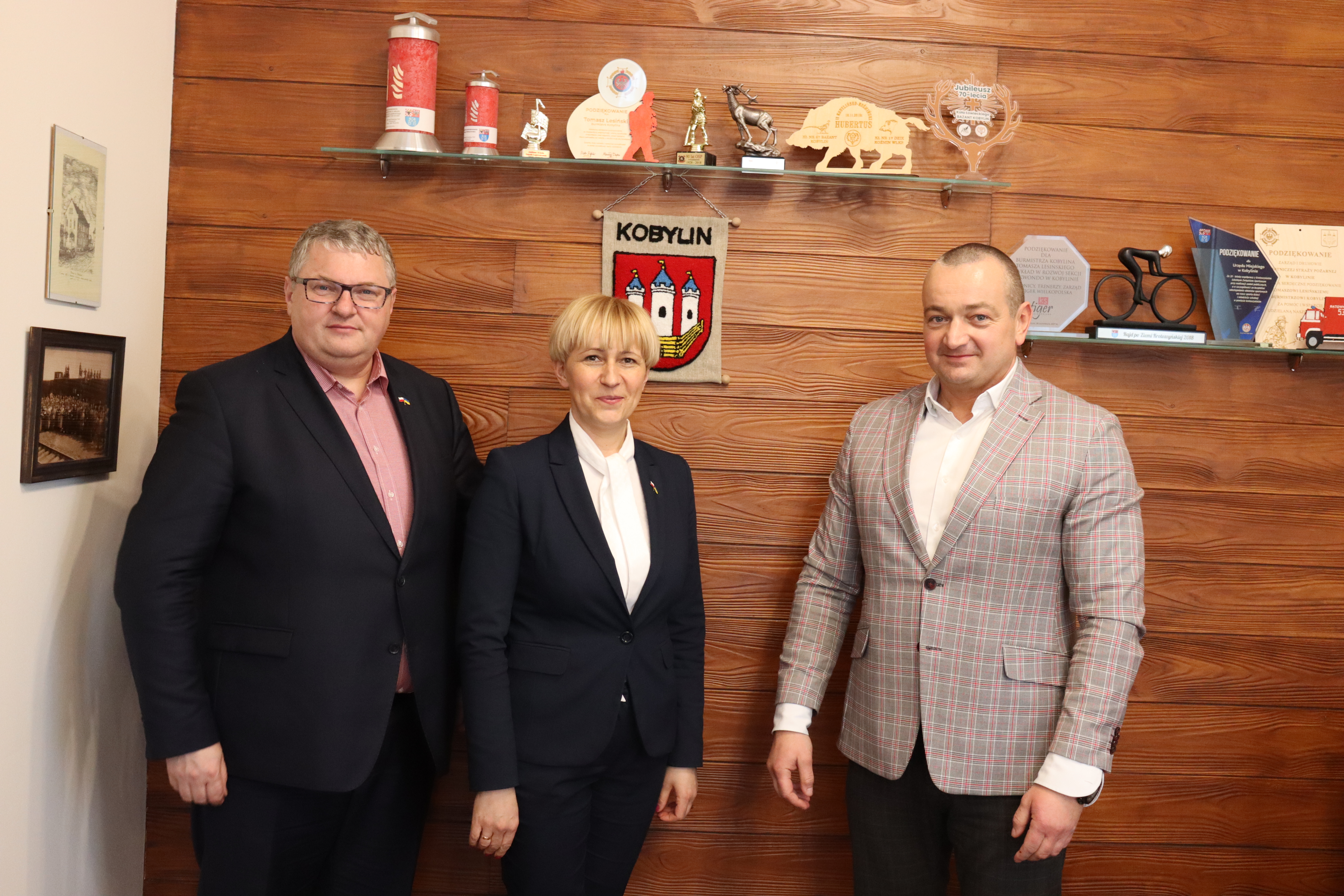 Zdjęcie z wicemarszałkiem oraz radną sejmiku