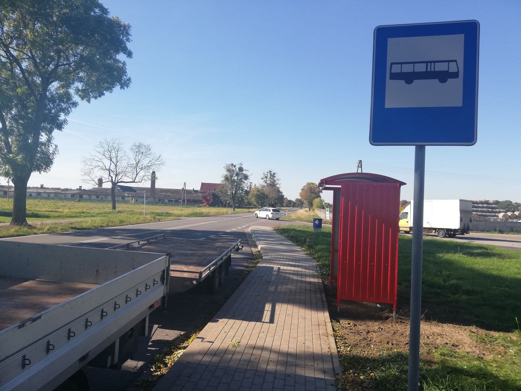 Nowa wiata przystankowa w Kuklinowie 